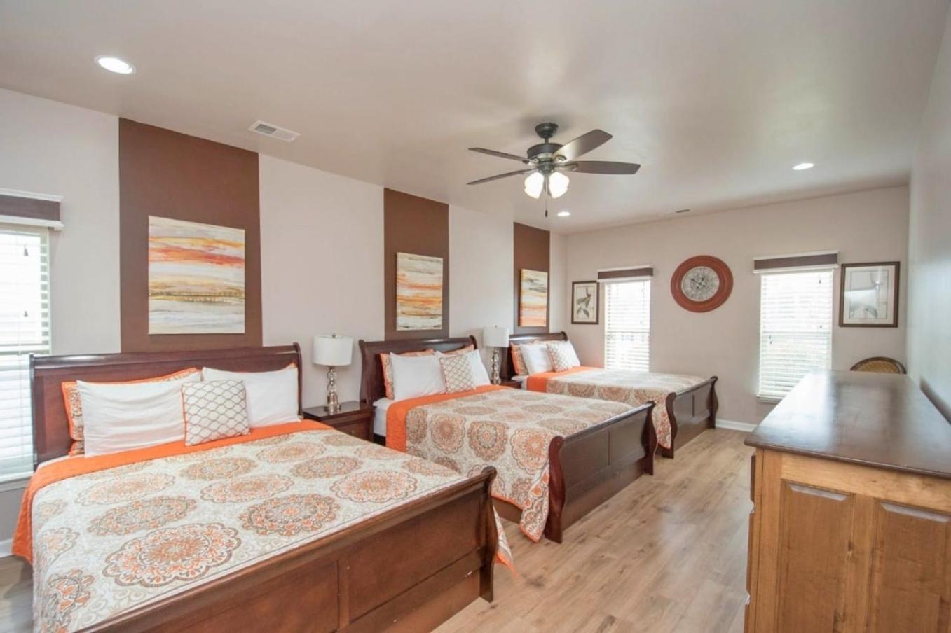 New 5 Star Luxury Home Sleeps 22 Near Airport Юніон-Сіті Екстер'єр фото